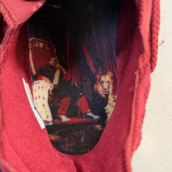 Nike Red Athletic Shoes main image 4